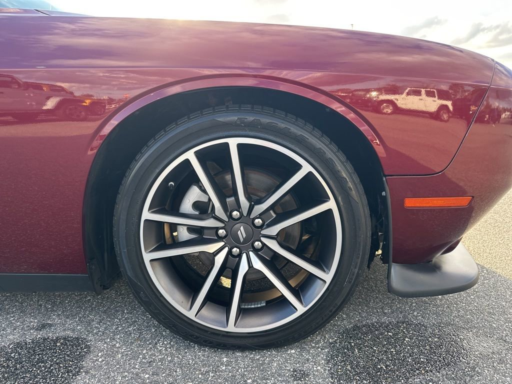 Used 2023 Dodge Challenger GT w/ Plus Package image 5
