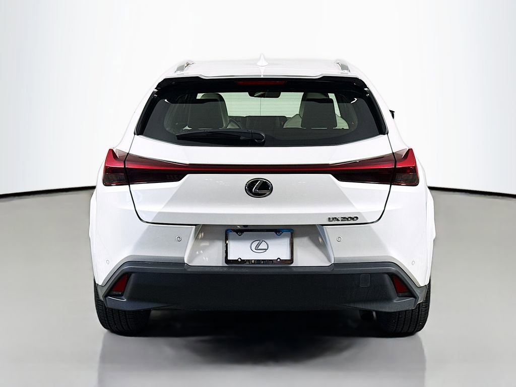 Certified 2022 Lexus UX 200 w/ Premium Package image 6
