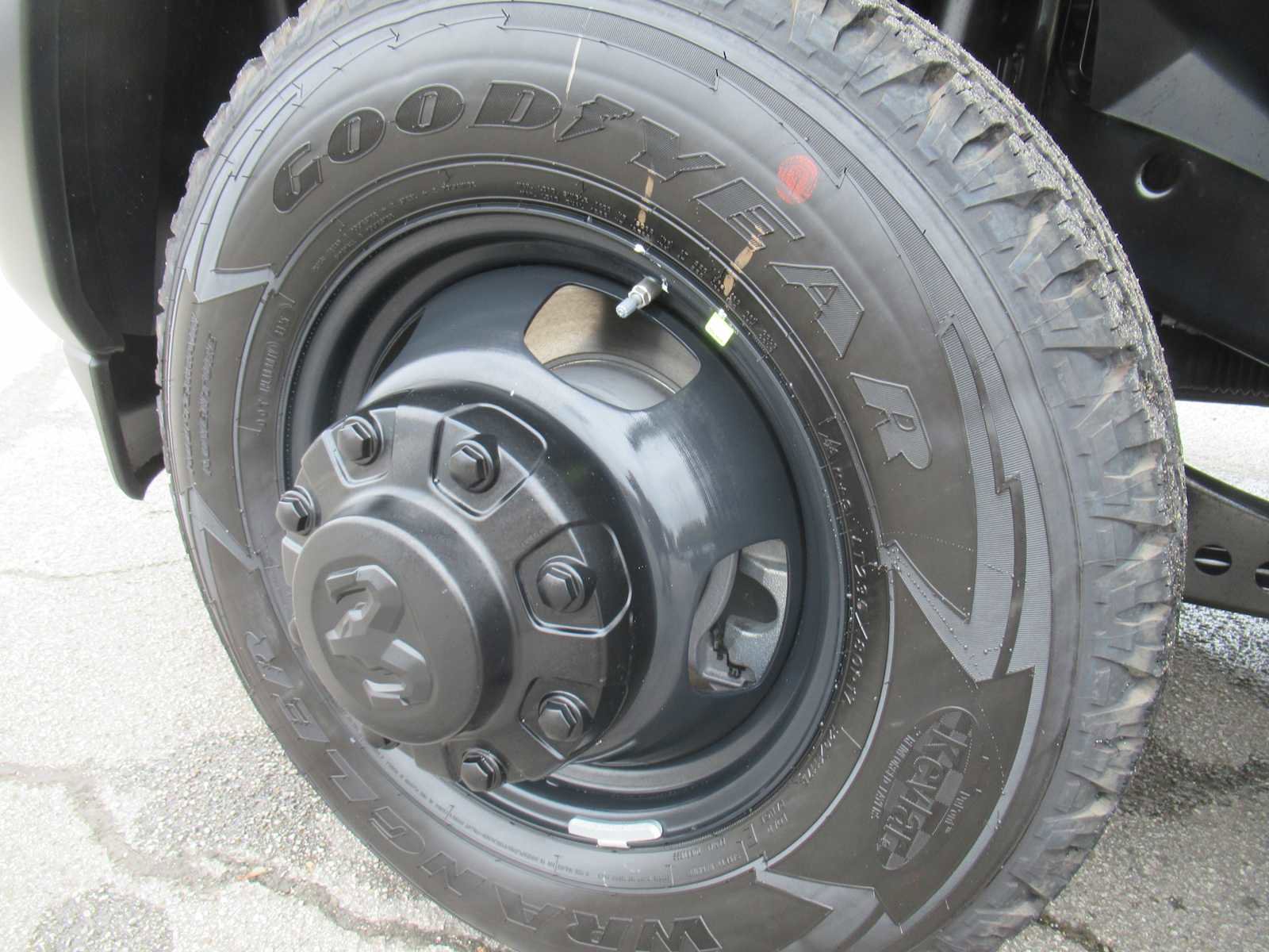 New 2026 RAM 3500 Tradesman image 4