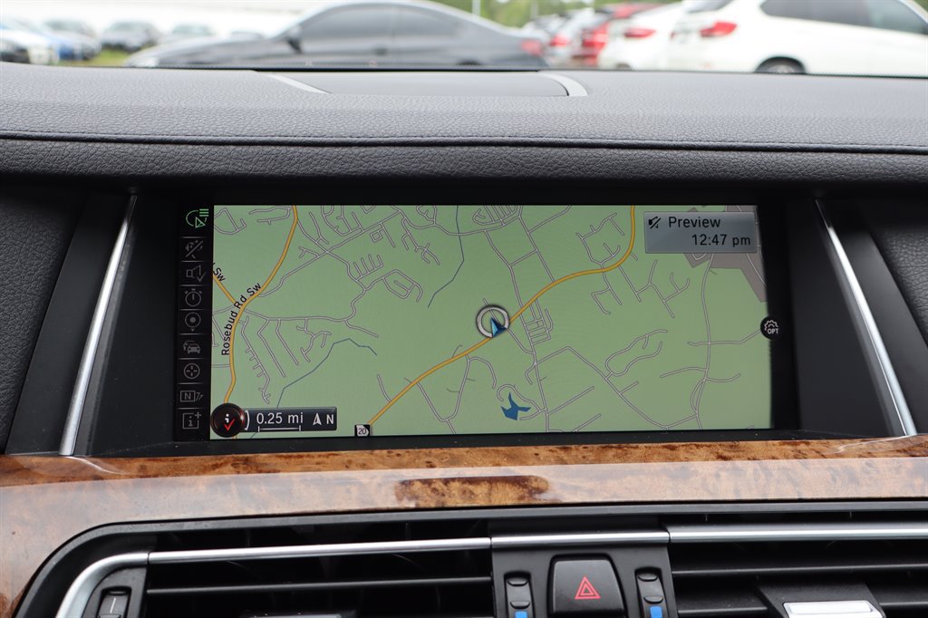 Used 2015 BMW 740Li xDrive AWD/4WD image 24