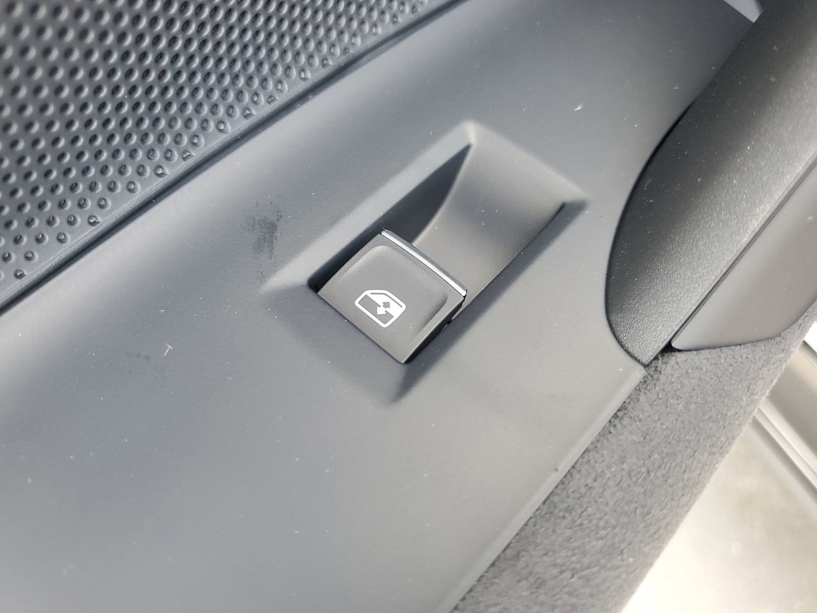 New 2025 Audi SQ5 Premium Plus image 17