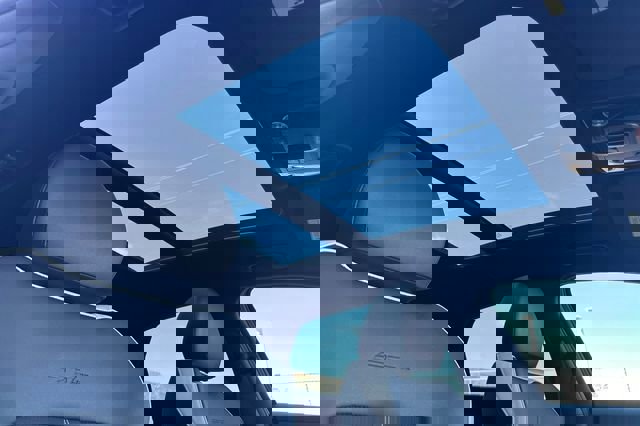 Used 2025 Kia K5 GT-Line w/ GT-Line Premium Package image 18