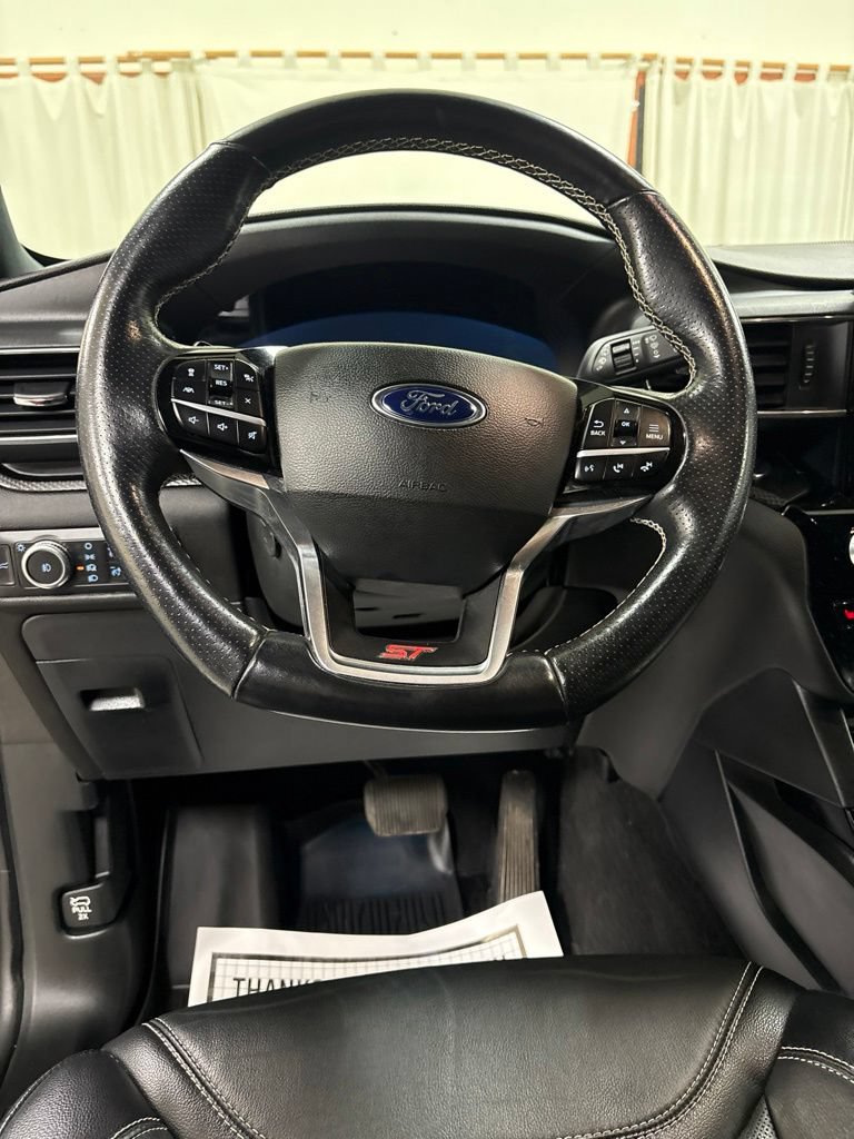 Used 2022 Ford Explorer ST w/ Equipment Group 401A AWD/4WD image 11