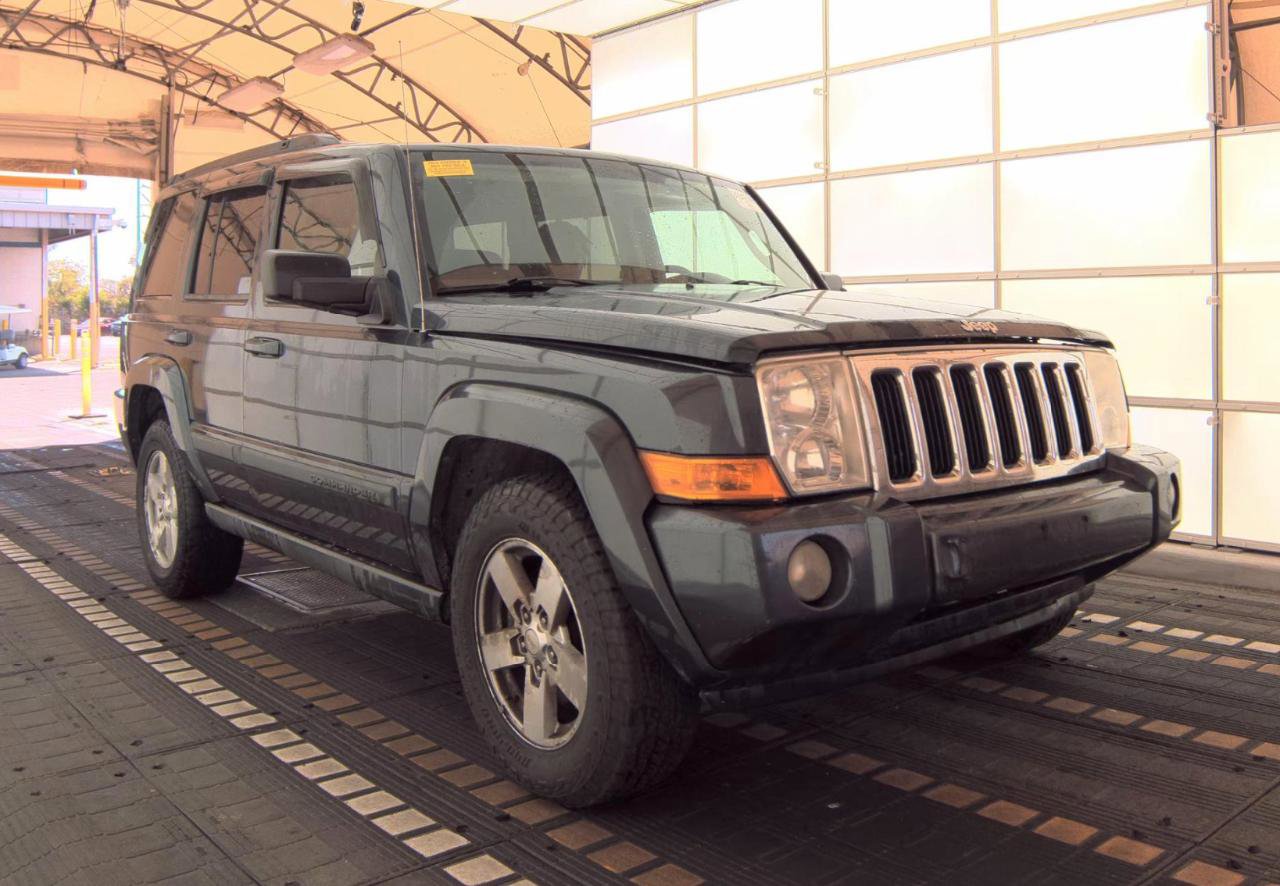 Used 2007 Jeep Commander Sport AWD/4WD image 3