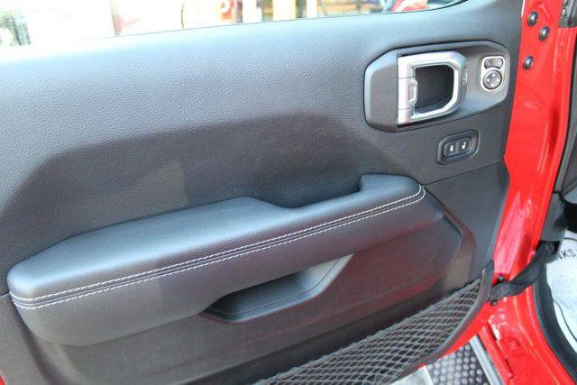 Certified 2021 Jeep Wrangler Unlimited Sahara w/ Cold Weather Group image 6