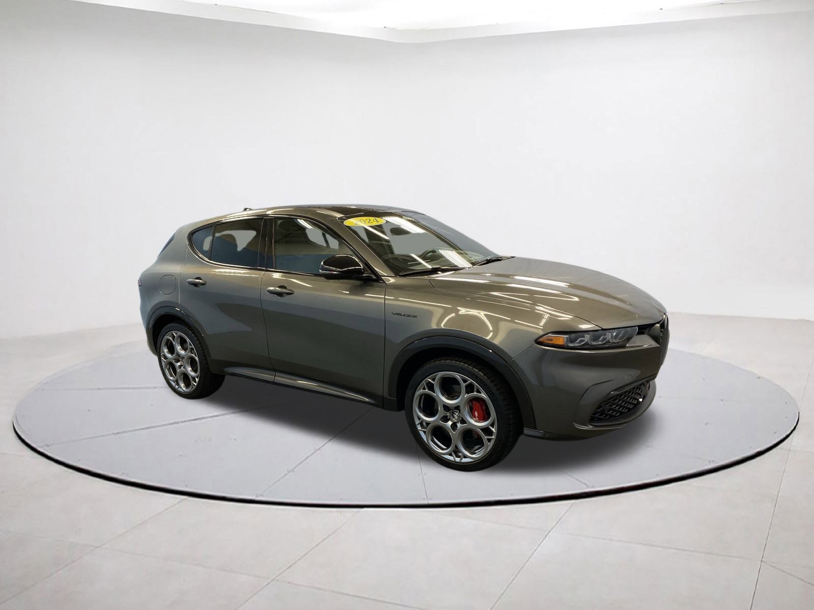 Used 2024 Alfa Romeo Tonale Veloce image 7