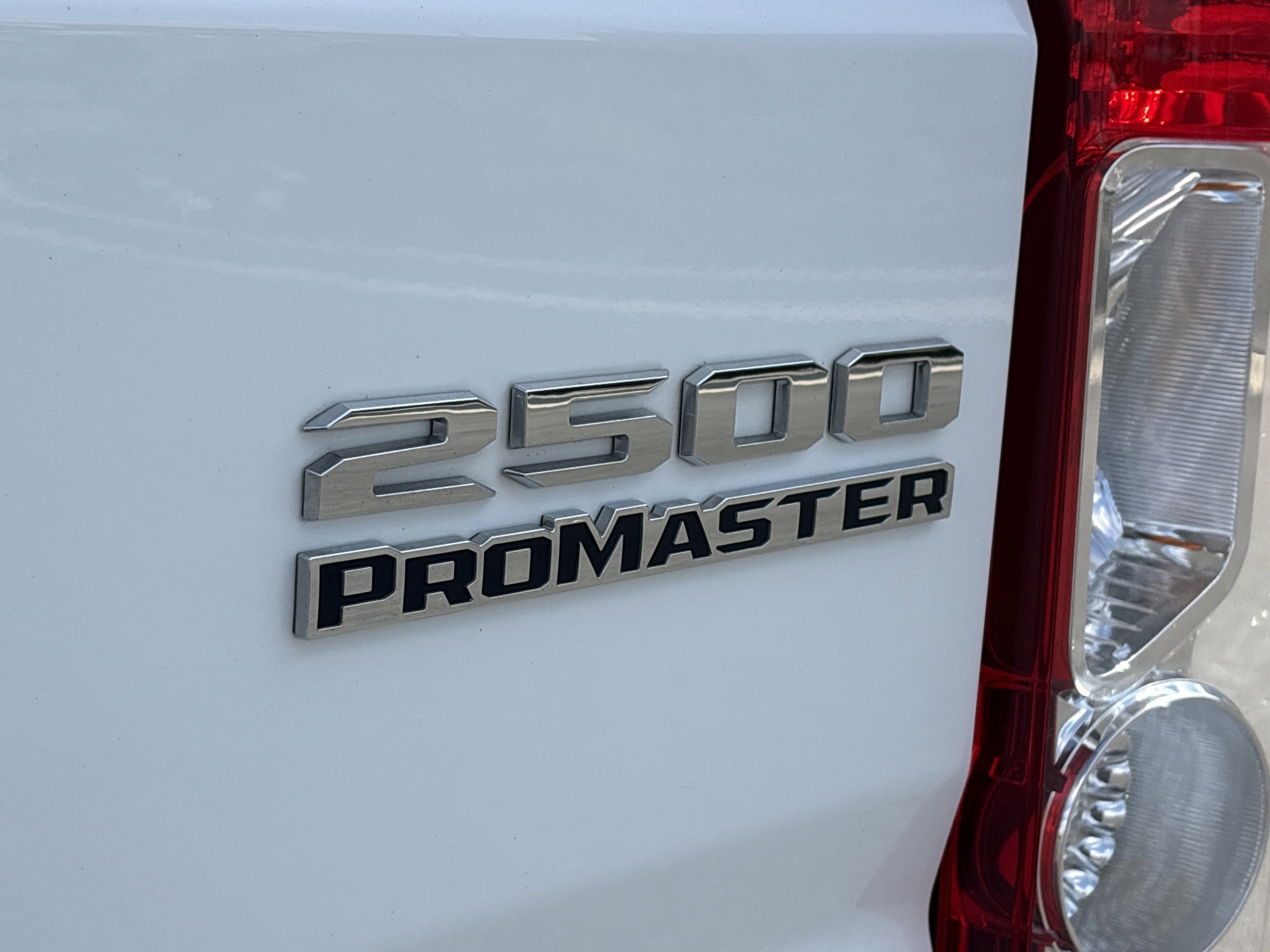 Used 2024 RAM ProMaster 2500 w/ Safety Group image 34