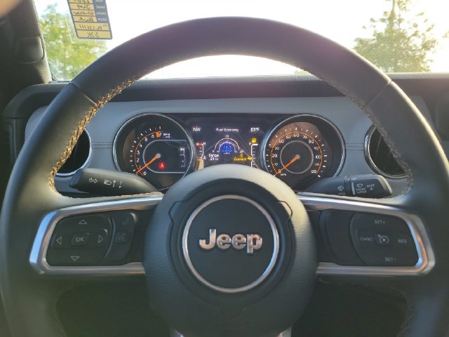Used 2023 Jeep Gladiator Overland AWD/4WD image 37