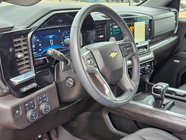 Used 2024 Chevrolet Silverado 1500 LTZ w/ LTZ Premium Texas Edition image 9