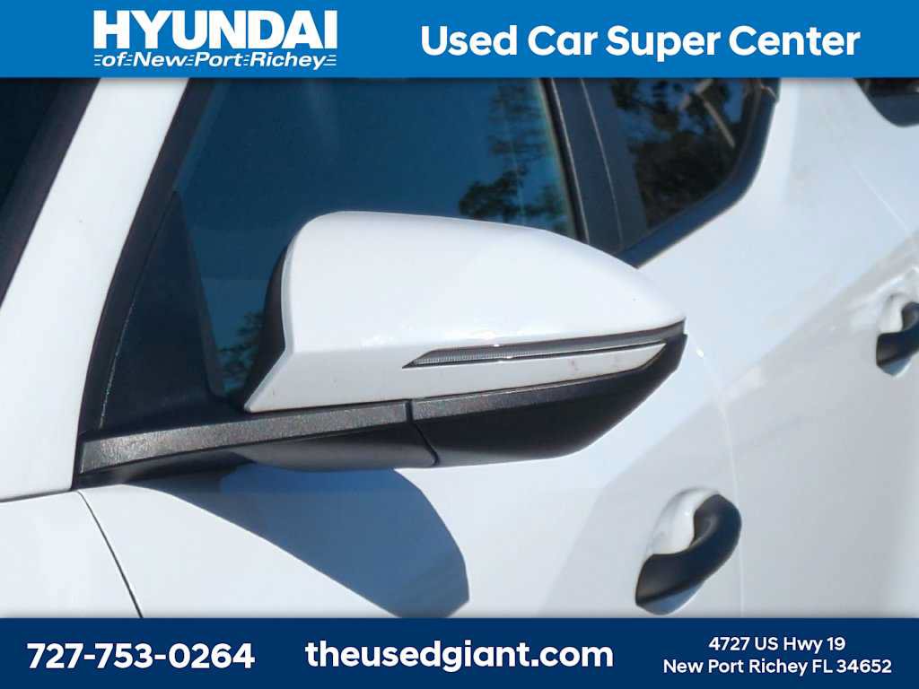 Used 2025 Hyundai Santa Cruz SEL FWD image 11
