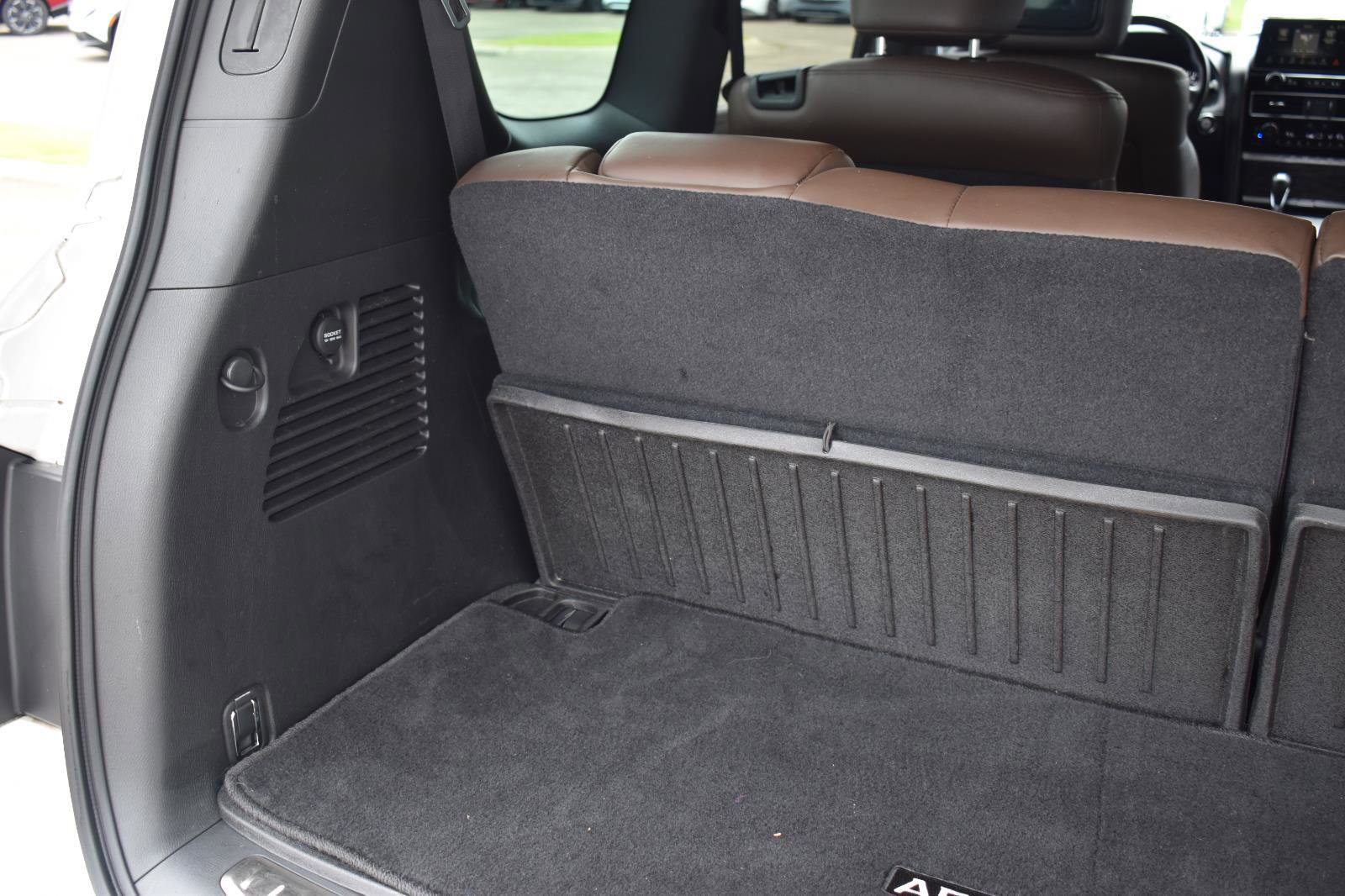 Used 2023 Nissan Armada Platinum w/ Captain's Chairs Package RWD image 64