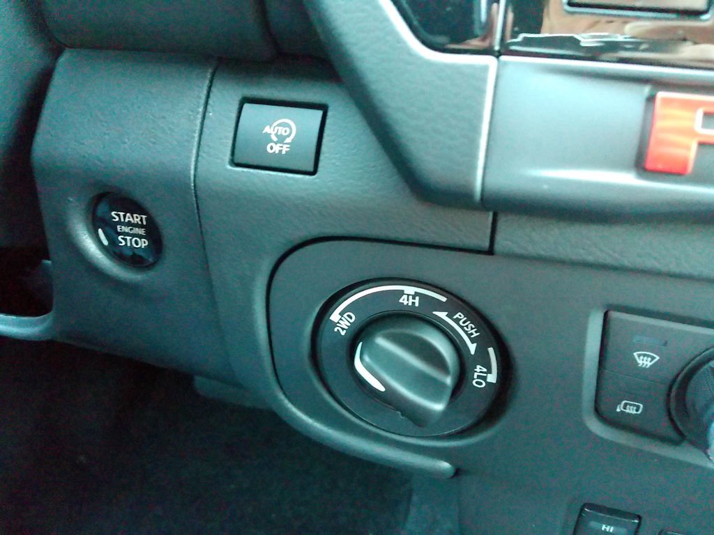 New 2026 Nissan Frontier PRO-4X w/ Pro-4x Convenience Package image 35