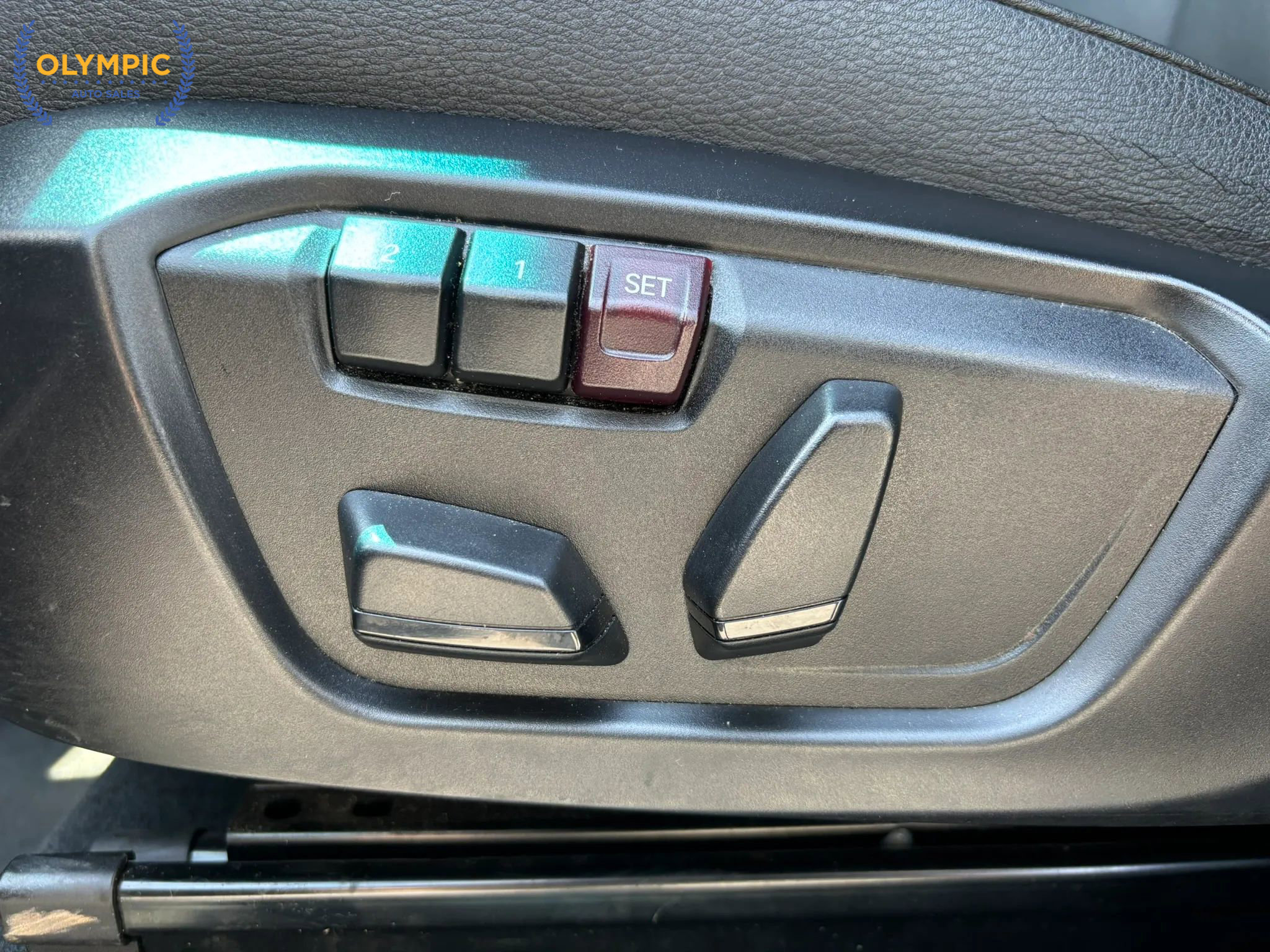 Used 2016 BMW X4 xDrive28i w/ XLine image 38