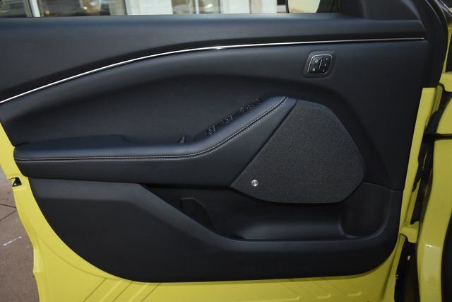 Used 2025 Ford Mustang Mach-E Premium image 14