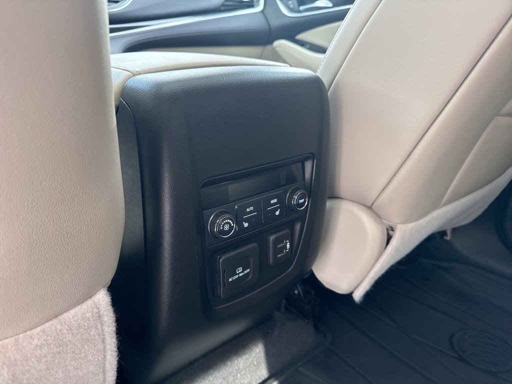 Certified 2022 Buick Enclave Avenir w/ Avenir Technology Package image 40