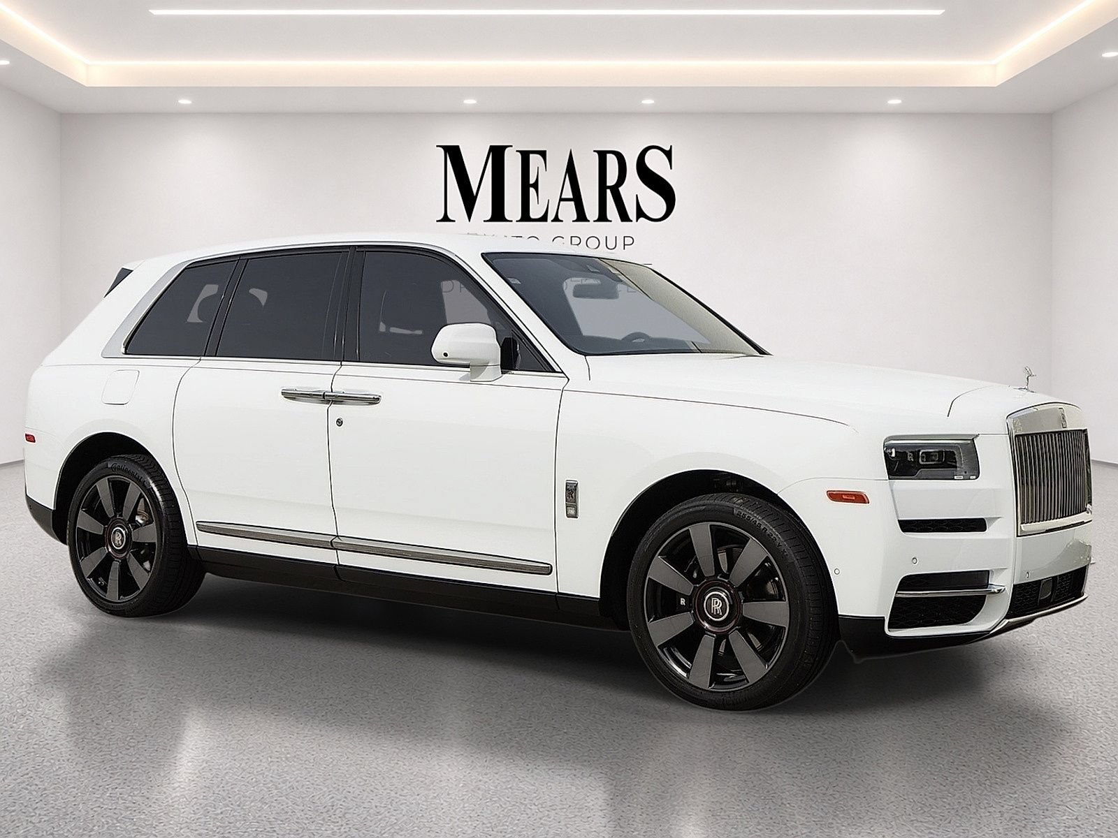 Used 2022 Rolls-Royce Cullinan AWD/4WD image 4