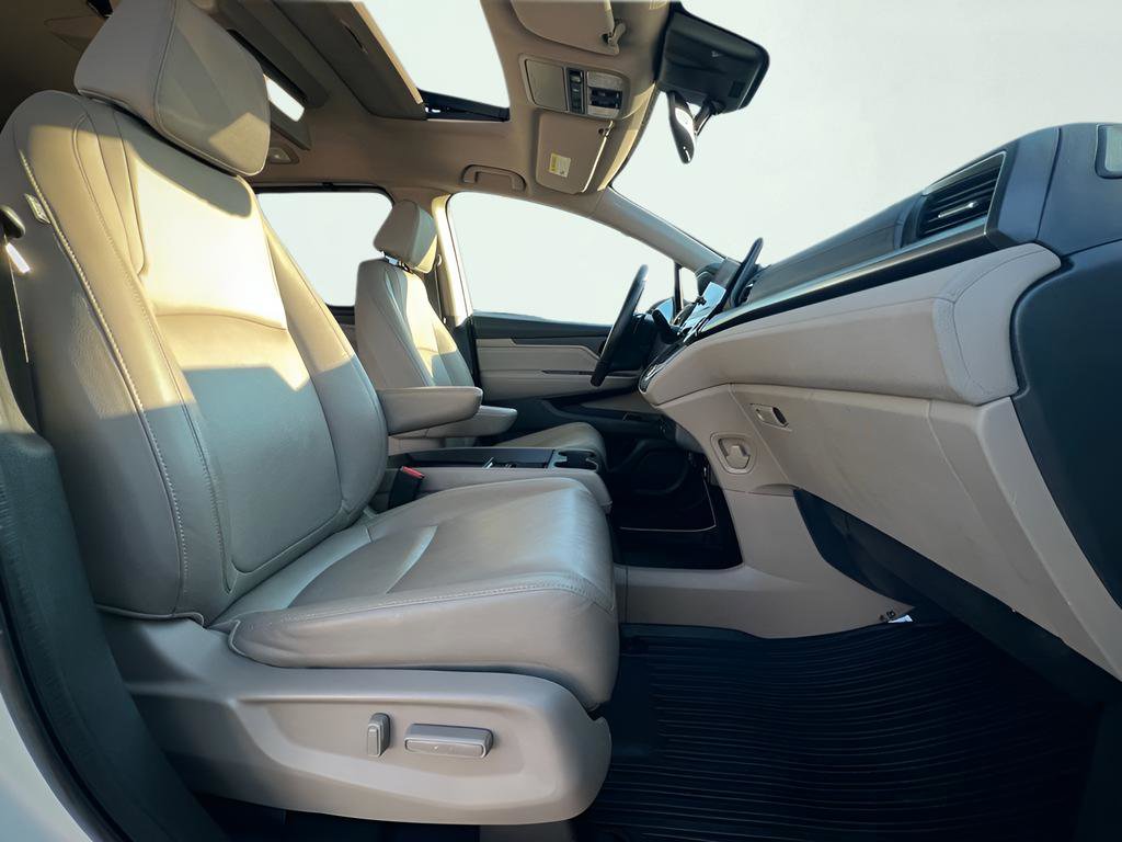 Used 2019 Honda Odyssey Touring image 35