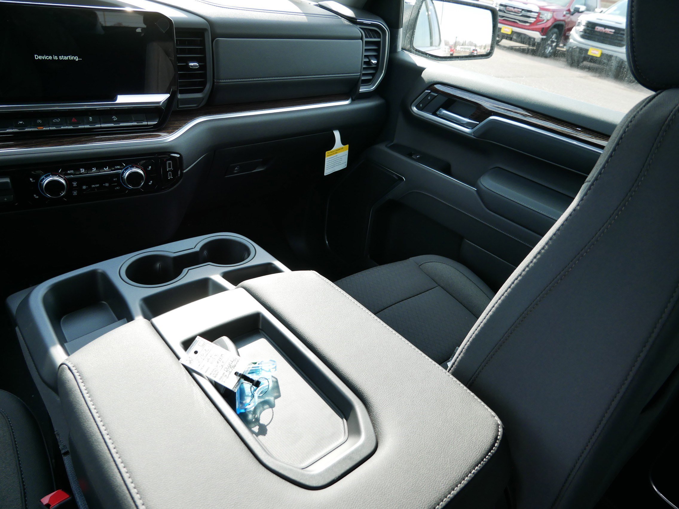 New 2026 GMC Sierra 1500 SLE w/ X31 Off-Road Package image 15