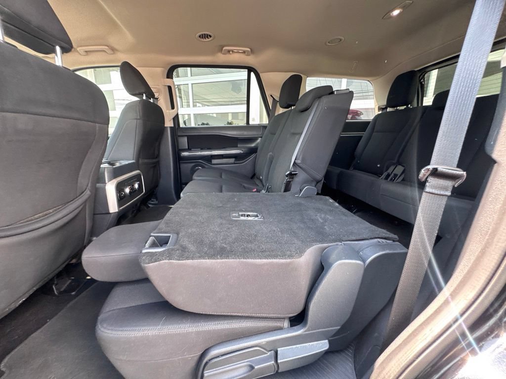 Used 2023 Ford Expedition XL AWD/4WD image 31