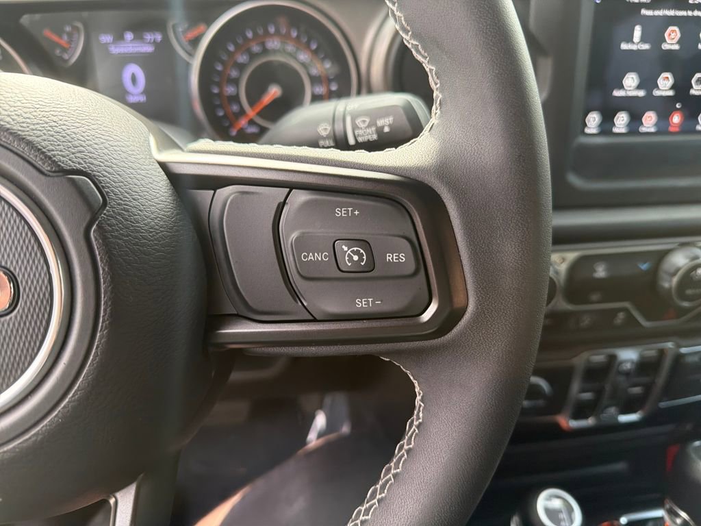 Used 2023 Jeep Wrangler Sport image 22
