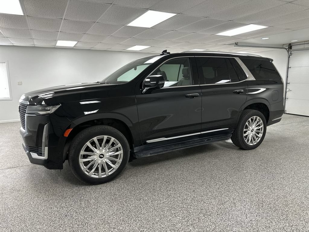 Used 2022 Cadillac Escalade Premium Luxury AWD/4WD image 4