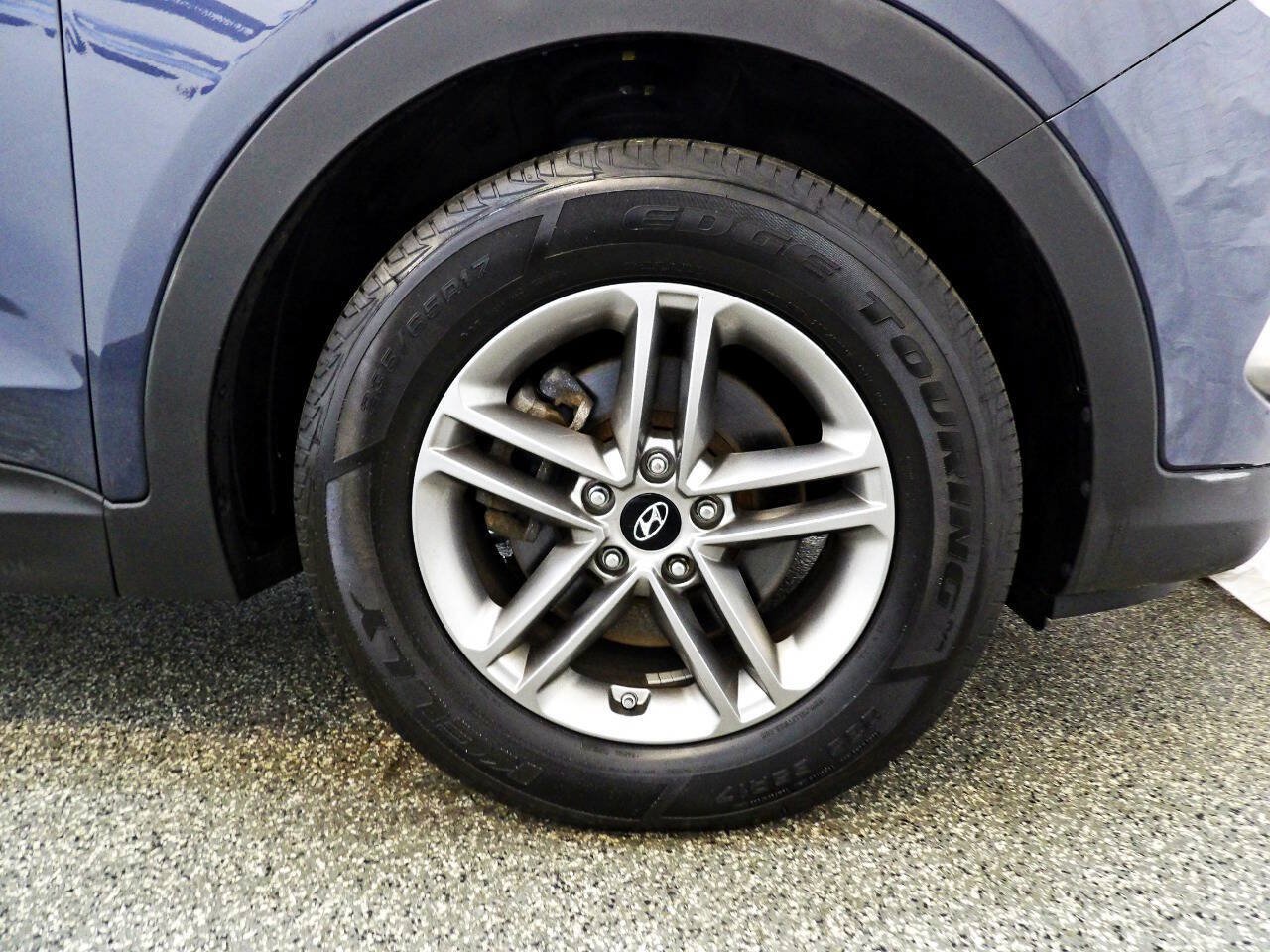 Used 2017 Hyundai Santa Fe Sport AWD/4WD image 26