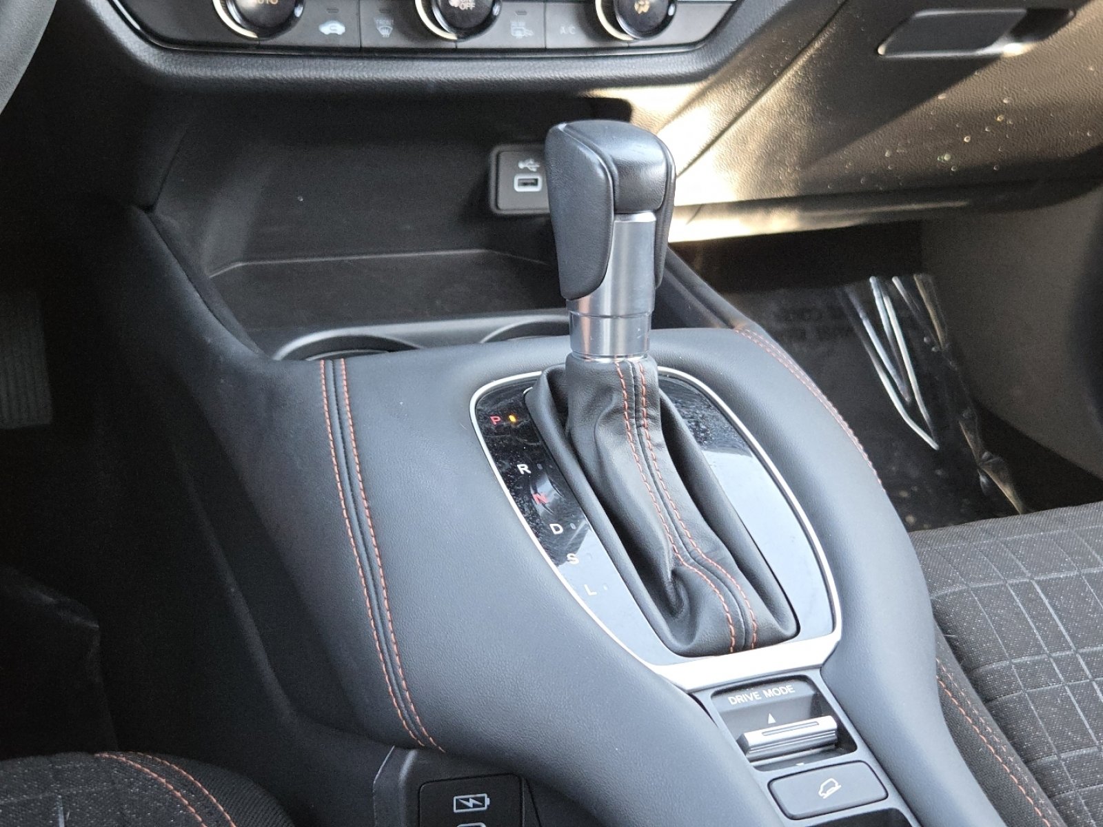 Certified 2024 Honda HR-V Sport image 32