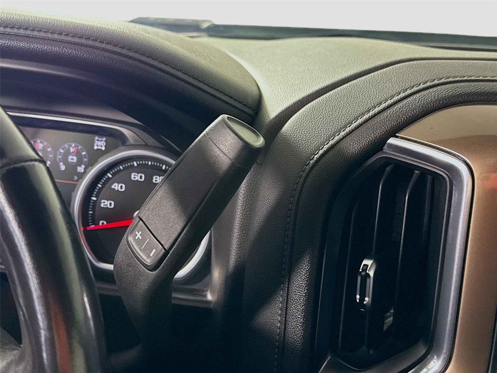 Used 2021 Chevrolet Silverado 3500 High Country w/ Safety Package II image 11