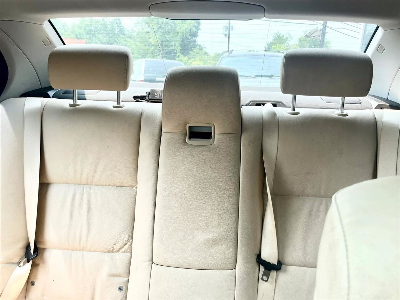 Used 2010 BMW 535i xDrive Sedan AWD/4WD image 11