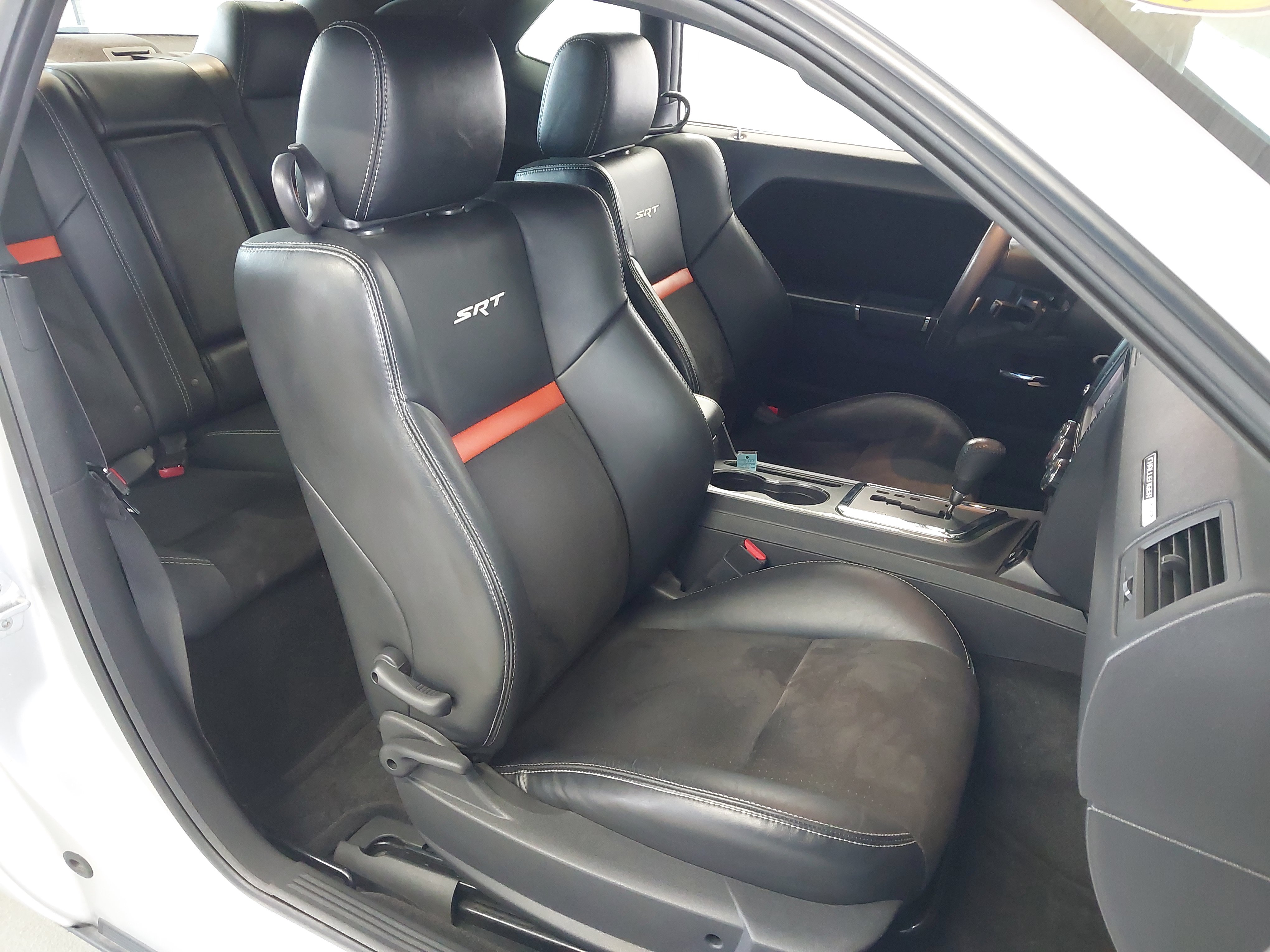 Used 2008 Dodge Challenger SRT8 RWD image 28