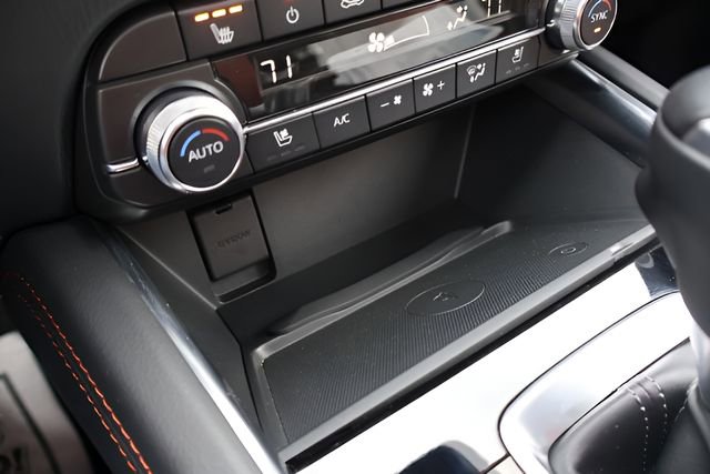 Used 2025 MAZDA CX-5 Carbon Edition image 26