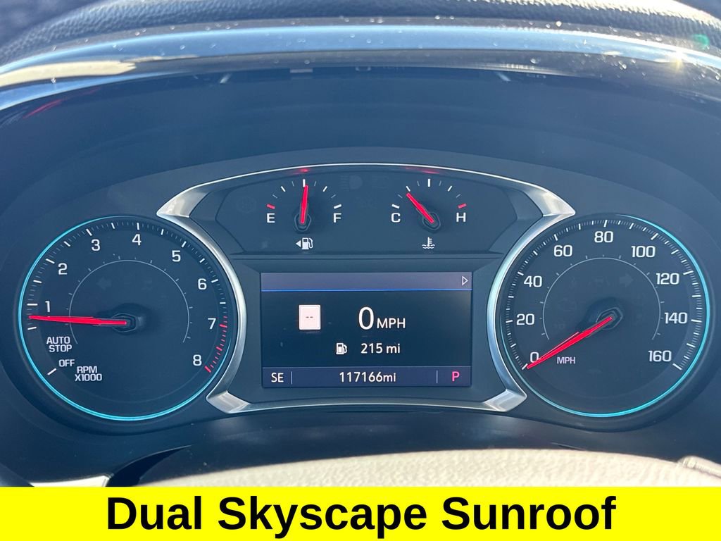 Used 2021 Chevrolet Traverse LT w/ LT Premium Package image 16