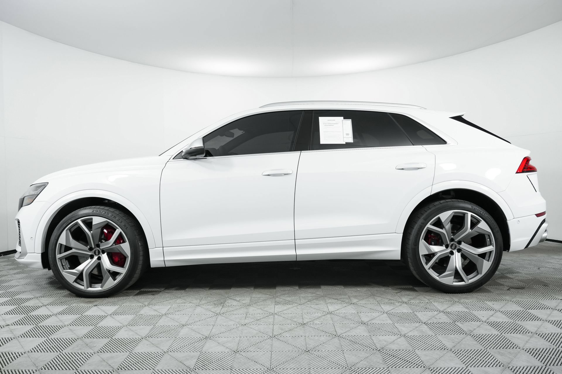 Used 2024 Audi RS Q8 AWD/4WD image 4