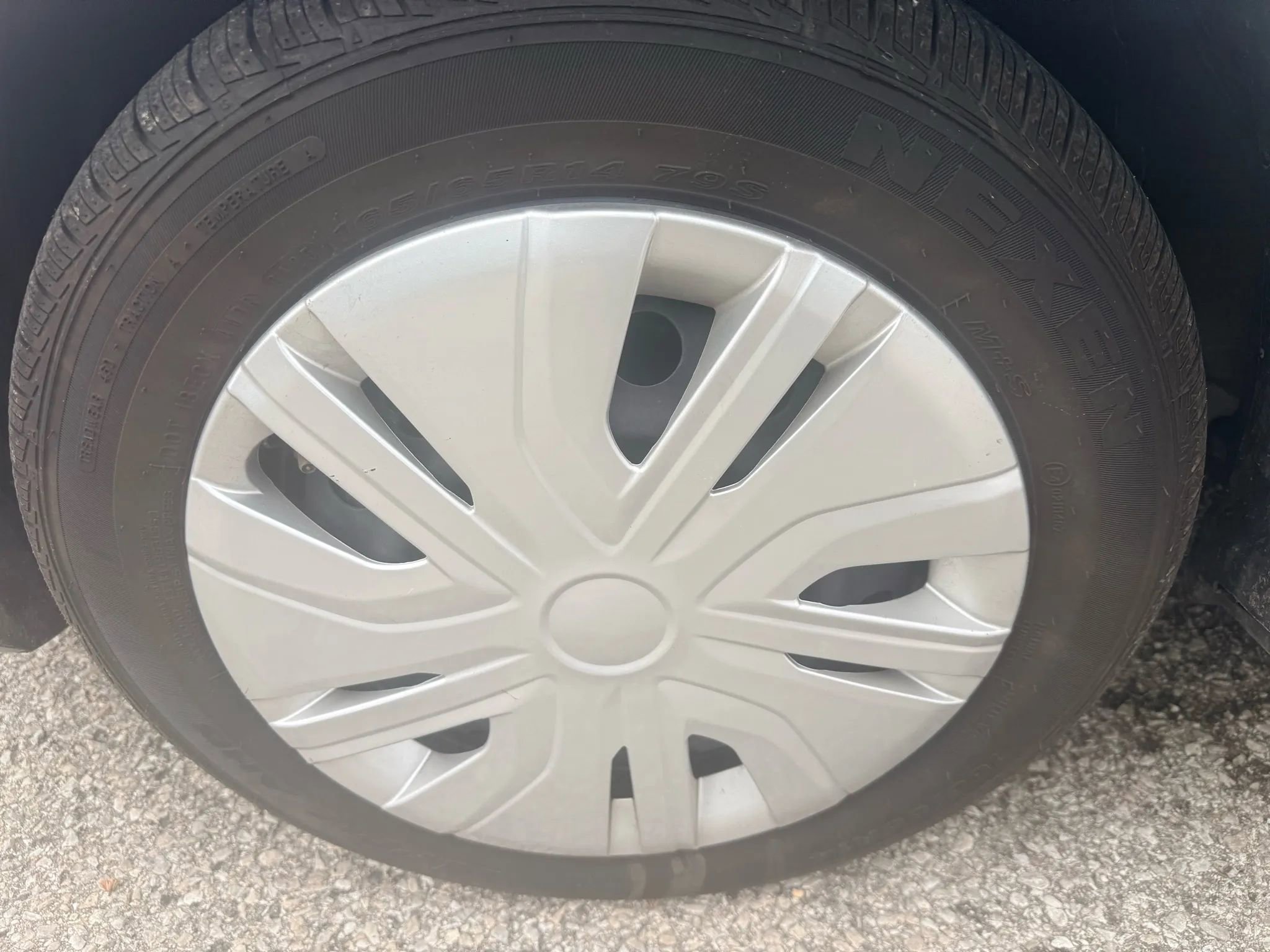 Used 2024 Mitsubishi Mirage ES image 24