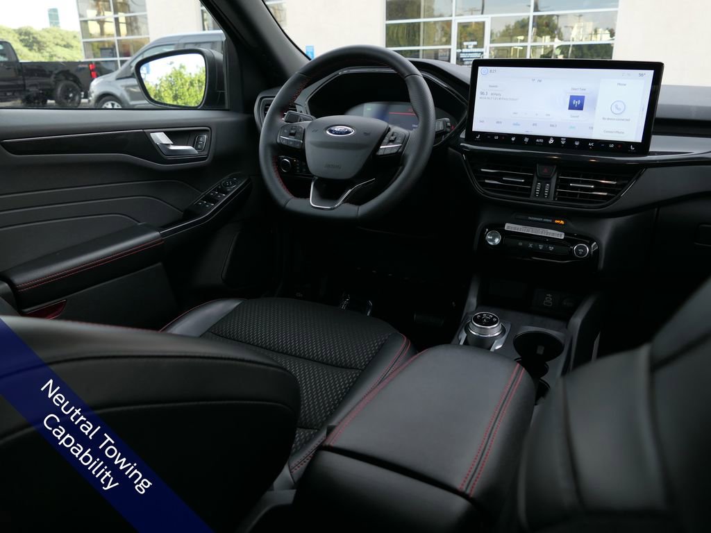 Used 2025 Ford Escape ST-Line w/ Equipment Group 301A image 21