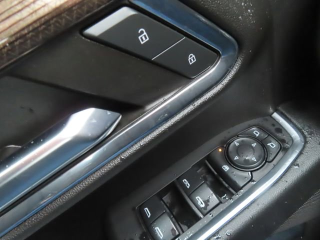 Used 2024 Chevrolet Silverado 2500 LT w/ Convenience Package image 15