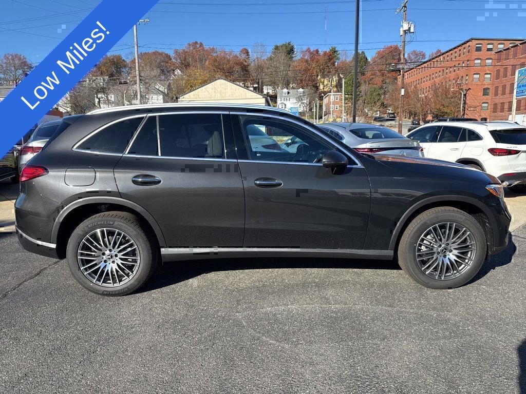 Certified 2026 Mercedes-Benz GLC 300 4MATIC image 9