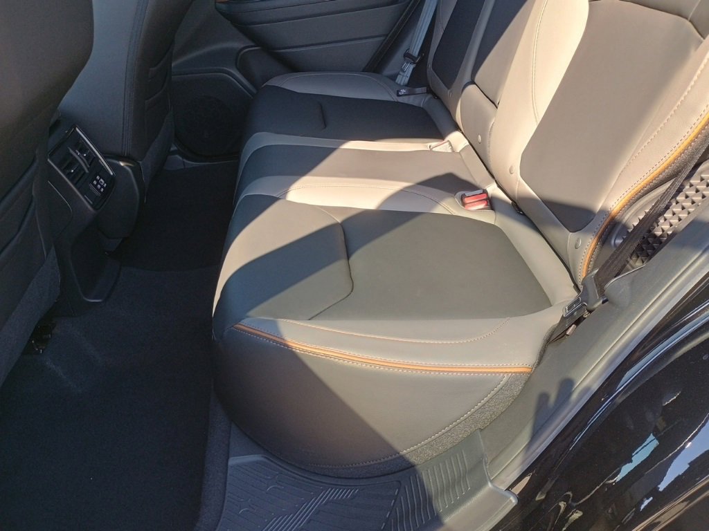 Used 2025 Subaru Forester Sport w/ Popular Package image 16