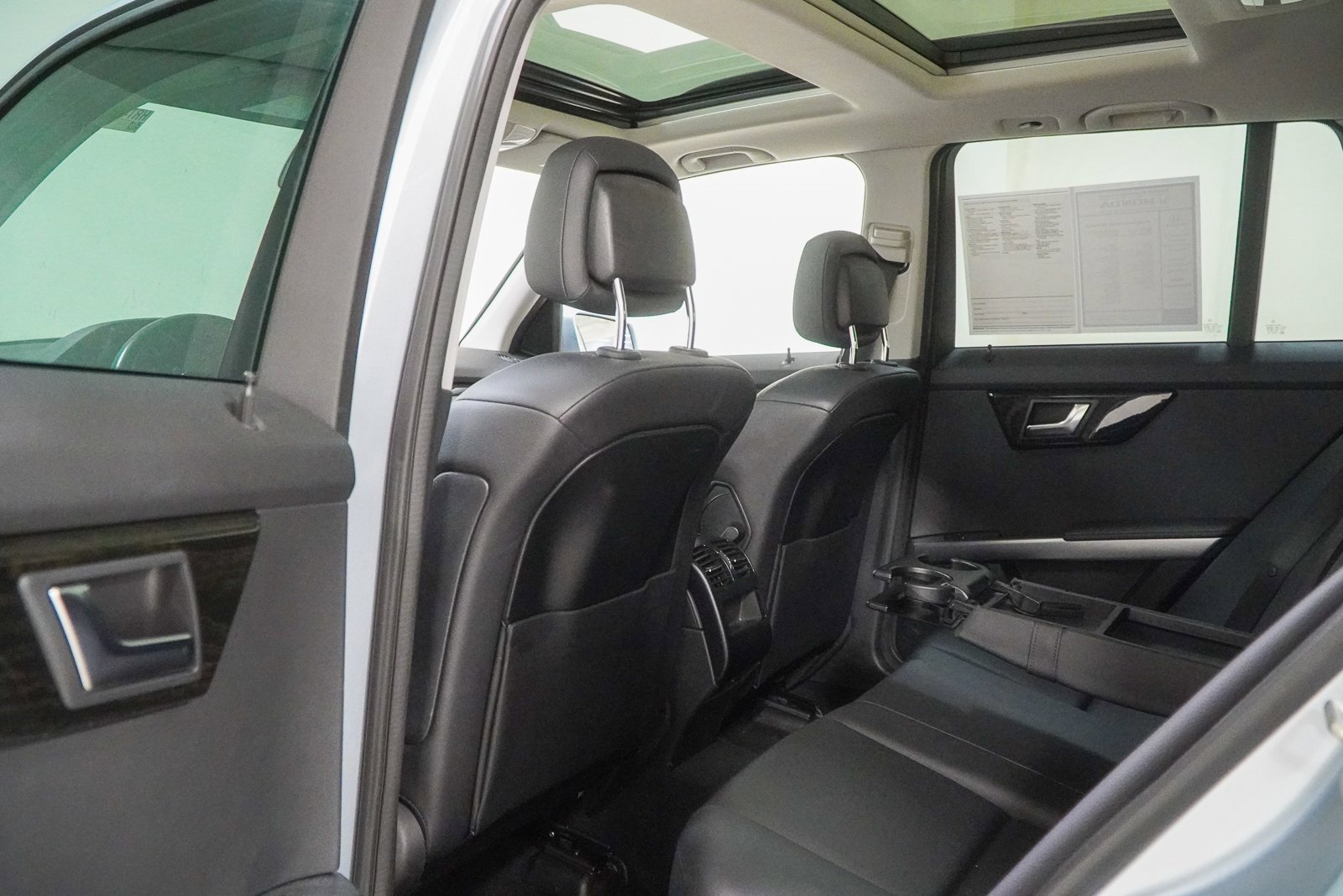 Used 2015 Mercedes-Benz GLK 350 4MATIC image 37