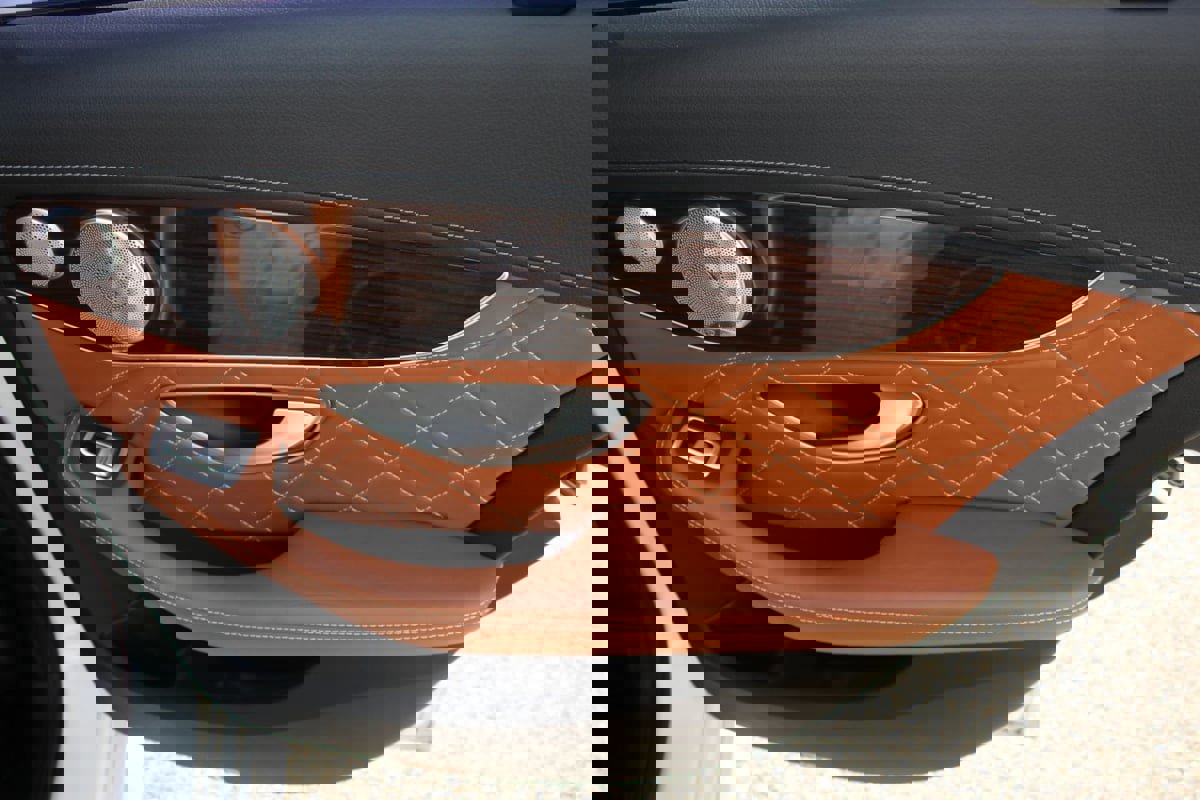 Used 2016 Mercedes-Benz C 450 AMG image 28