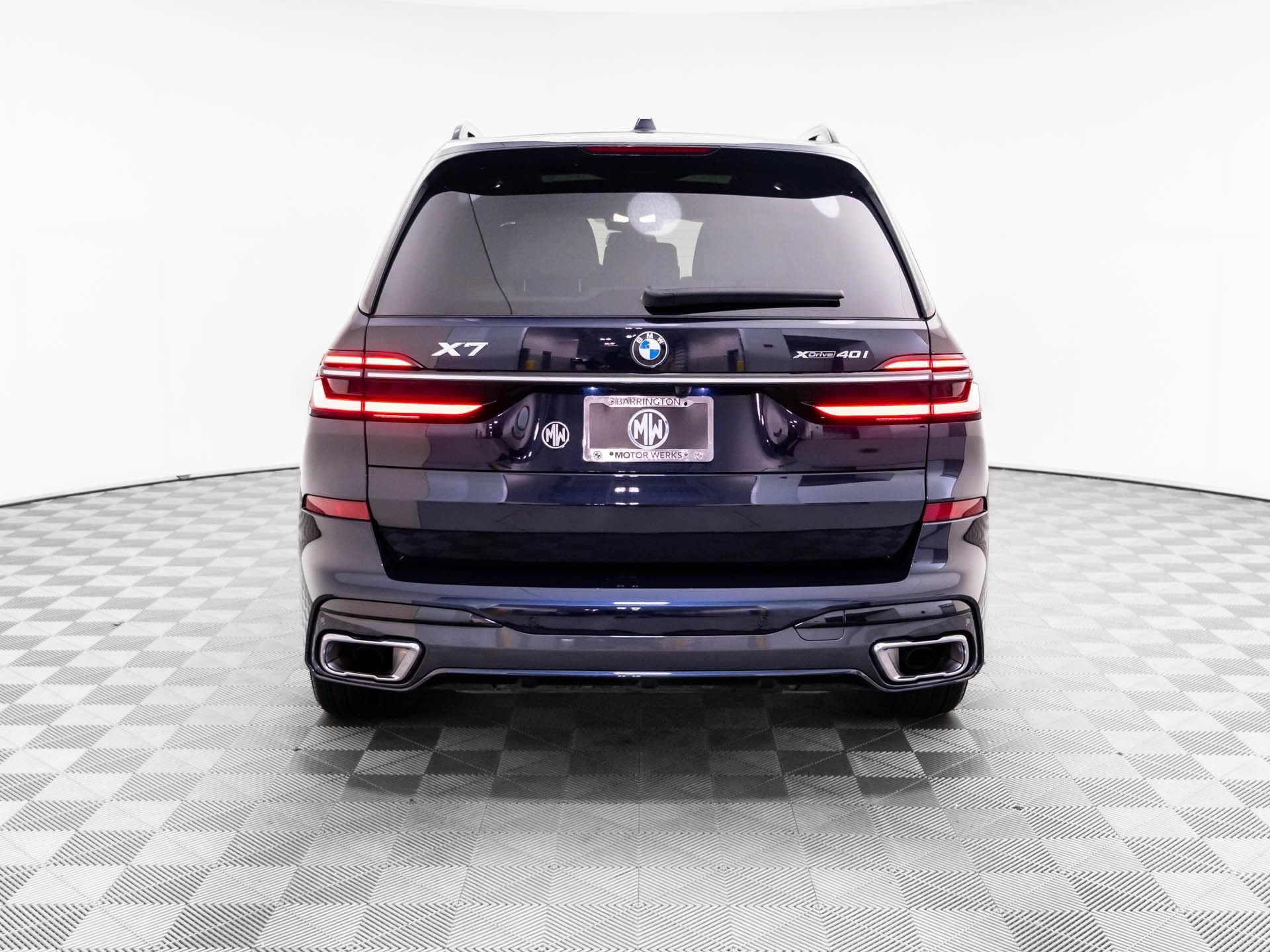 Certified 2026 BMW X7 xDrive40i w/ M Sport Package AWD/4WD image 4