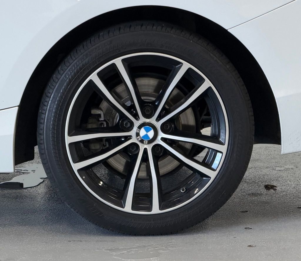 Used 2020 BMW 230i xDrive Convertible AWD/4WD image 9
