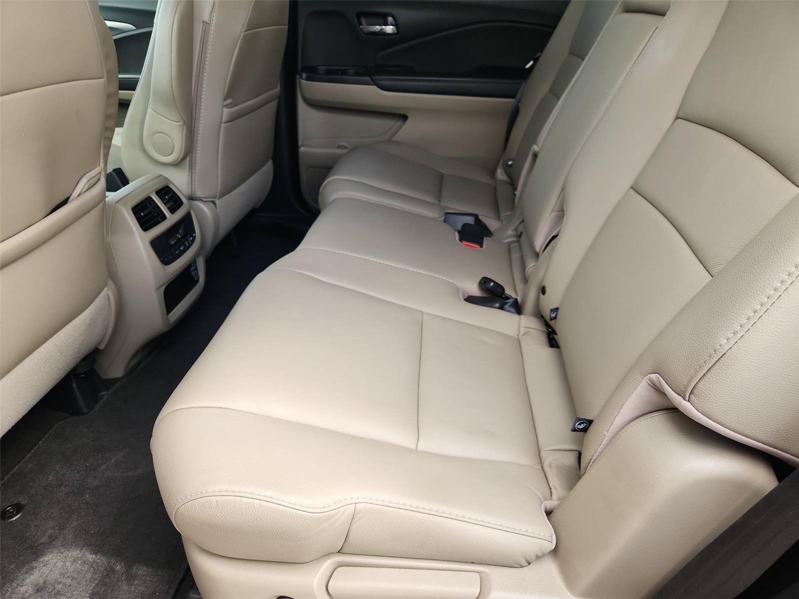 Used 2019 Honda Pilot EX-L image 24