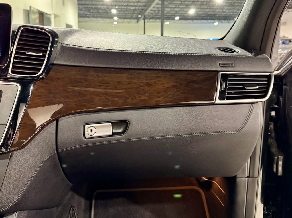 Used 2018 Mercedes-Benz GLE 350 image 25