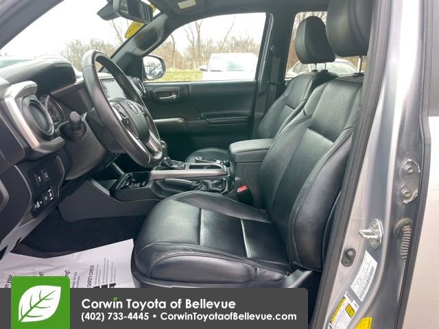 Used 2021 Toyota Tacoma Limited image 17