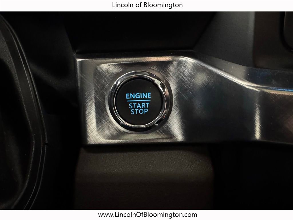 Used 2025 Ford F250 King Ranch w/ FX4 Off-Road Package image 55