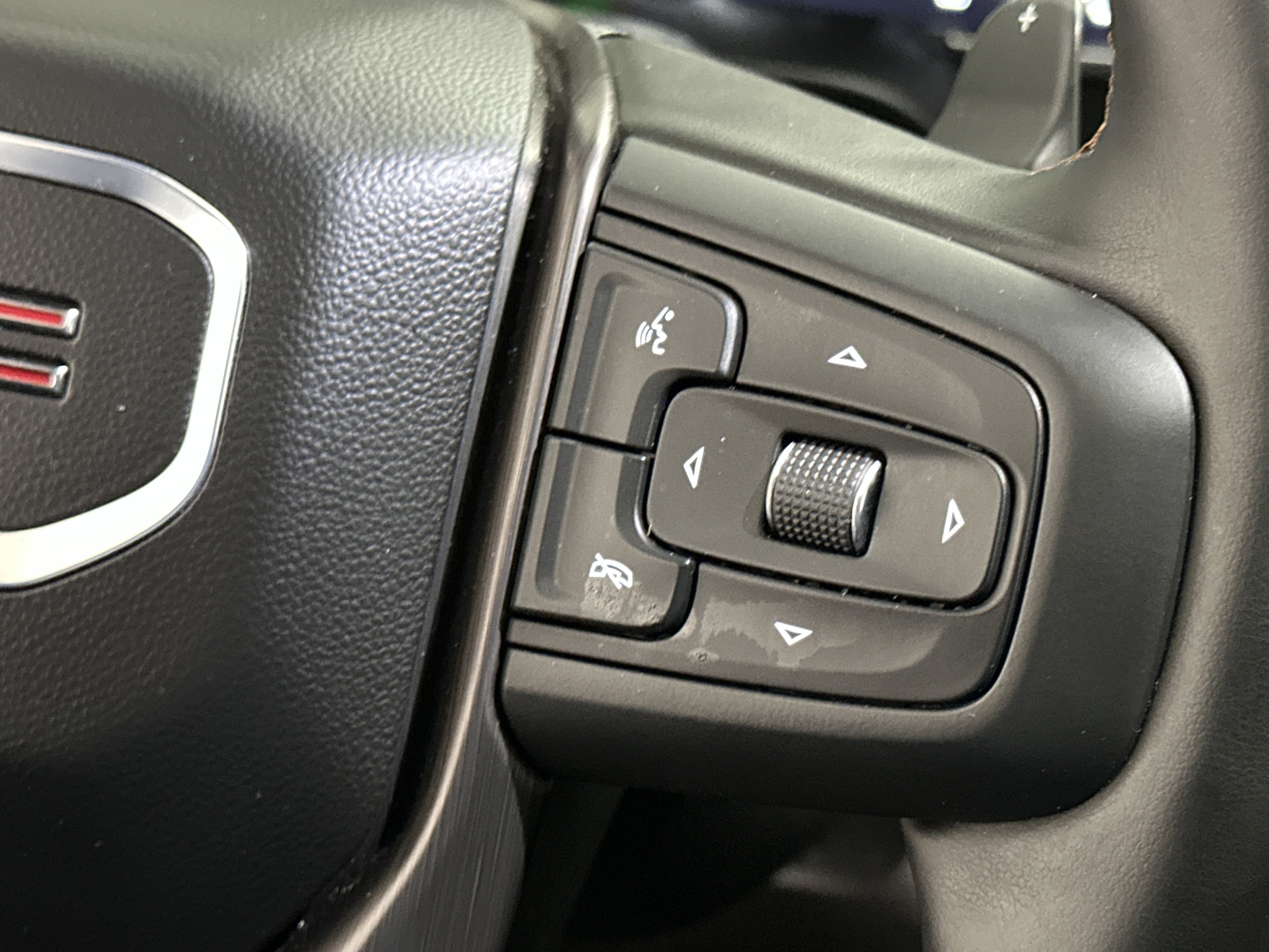 Used 2026 GMC Sierra 1500 AT4 w/ AT4 Premium Package AWD/4WD image 34
