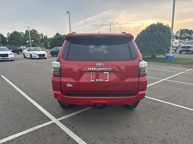 Used 2021 Toyota 4Runner SR5 Premium w/ Moonroof Package image 5