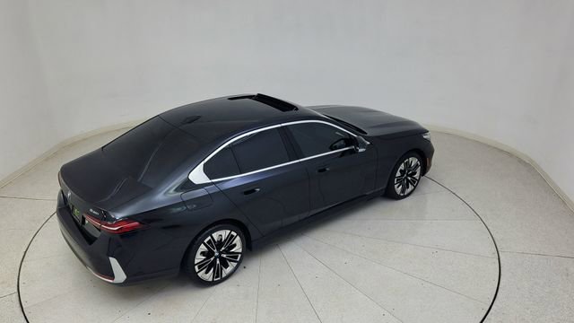 Used 2026 BMW 530i image 85