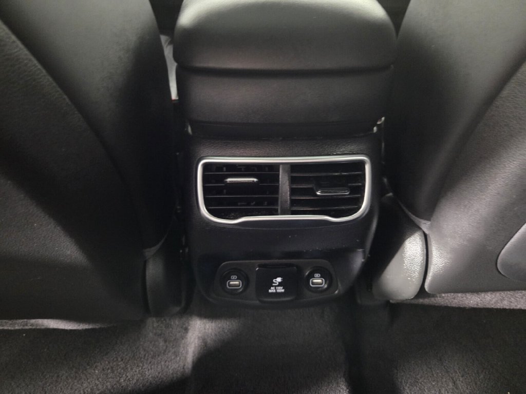 Used 2023 Hyundai Santa Fe Calligraphy AWD/4WD image 45